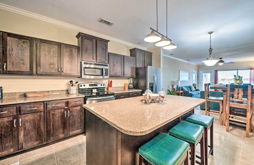 Eureka Condo | Richland-Chambers Reservoir Condo w/Pool Access!