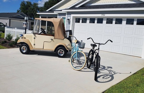 Wildwood Villa | Richmond Village, Brownwood Paddock Square & Yesteryear Golf cart Bikes included