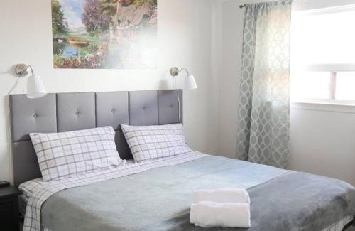 Richview Apartment | Richview Gardens Suite, 3-bdr