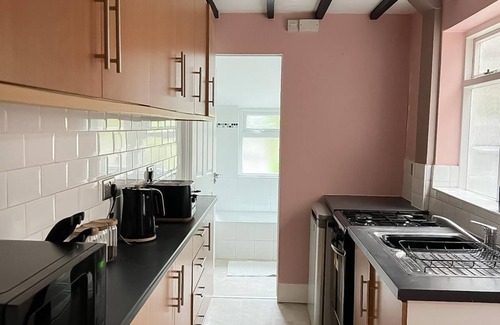 Rickmansworth Cottage | Rickmansworth Lodge - Canal View