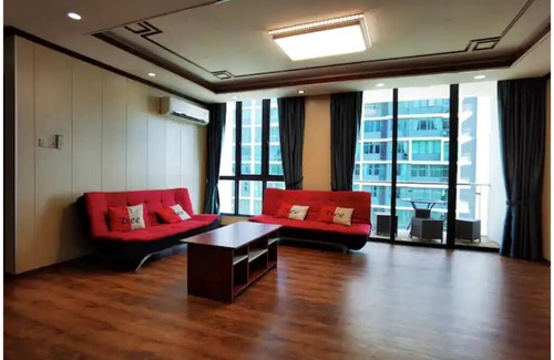 Kuching Apartment | Ricky's Homestay 13 @ Vivacity Megamall
