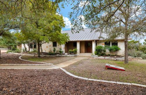 Kerrville House | Ridge - A Birdy Vacation Rental