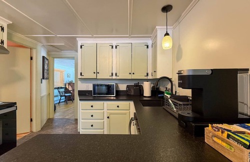 North Conway House | Ridge View Chalet | Incredible Views & Location