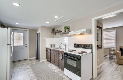 Ridgefield Cottage | Ridgefield Cottage: Walk to Town & Movie Theater!