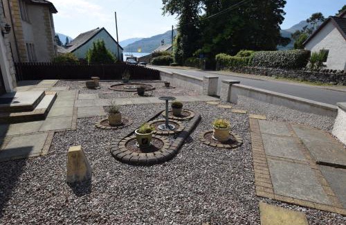 Lochgoilhead House | Ridgeview Villa - Partial loch view