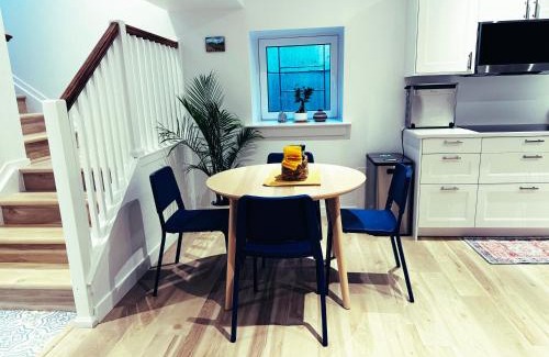 Superior House | Rifugio: 2BR w/IR Sauna Near Trails & Adventure