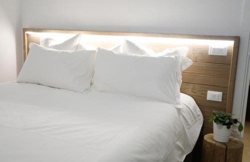 Valdastico Apartment | Rifugio di Comfort con Cucina e Letto Queen Size