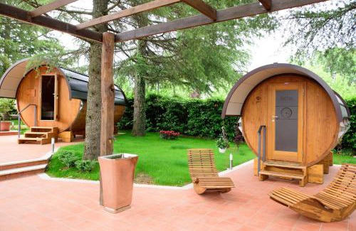 Vazia Other | Rifugio DiVino Dormire in una Botte Glamping nella Tenuta Vitivinicola