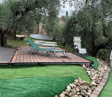Montopoli in Val d'Arno House | Rifugio tra gli olivi in campagna Toscana