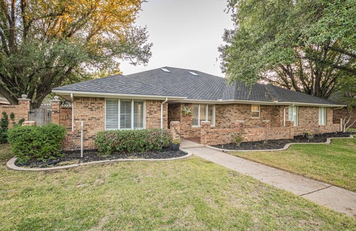 Midland House | Right At Home-Midland Oasis with pool-billiards