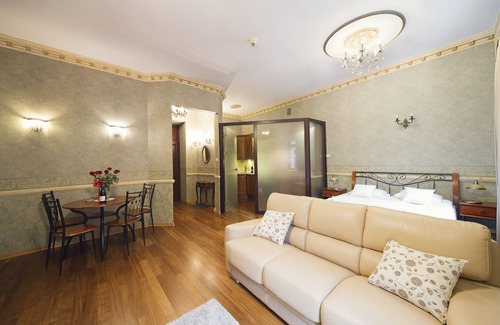 Stare Miasto Apartment | right in the center of the old Krakow
