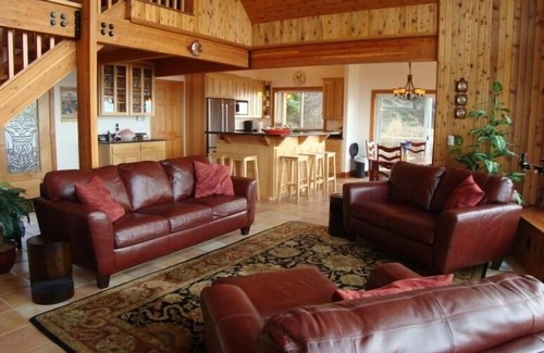 Moclips House | Right On the Beach! Hot Tub, Pet-friendly, Fireplace, WiFi, Best of NW Escapes!