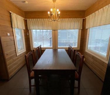 Muurame House | Riihipeikko Jyväskylän läheisyydessä Muuramen Riihivuoressa