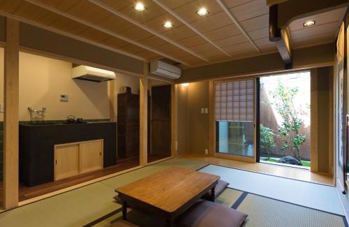 Sannenzaka Ninenzaka House | Rikyu-an Machiya House