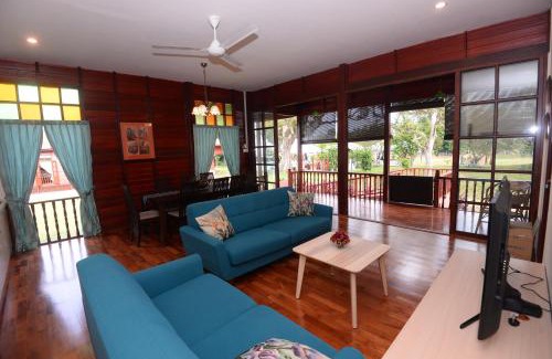 Alor Gajah Villa | Rimba Alor Orchard Villas Villa Rimba