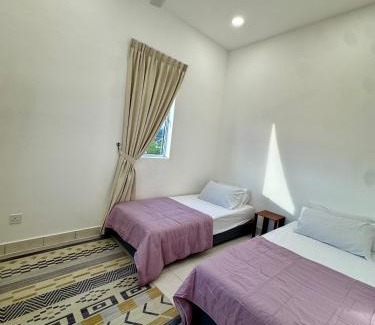 Bota Apartment | Rimbayu 81