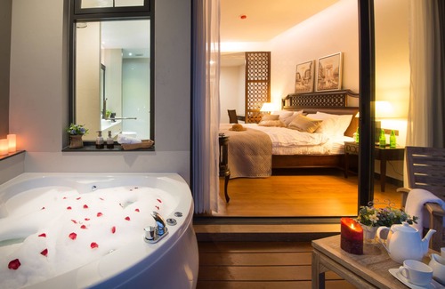 Chanthaburi Hotel | Rimnaam Klangchan Hotel