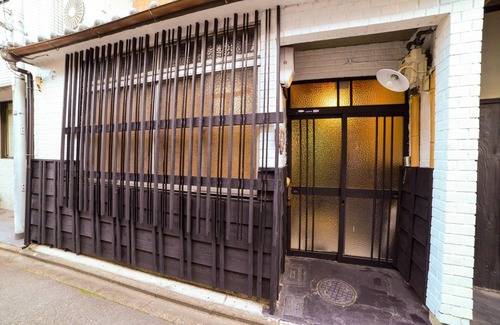 Higashikujo Kitakarasumacho House | Rin Bettei RIN a spacious traditional Kyoto townh/Kyoto Kyōto