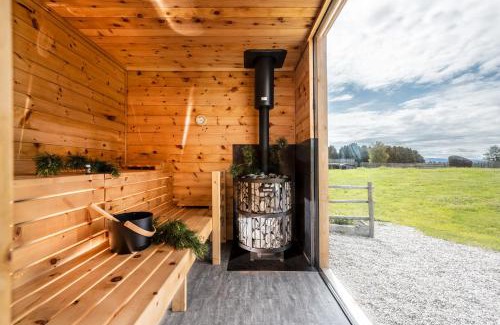 Villandro House | Rinderplatz