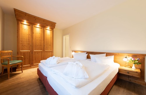 Schenefeld Hotel | Ringhotel Kloevensteen