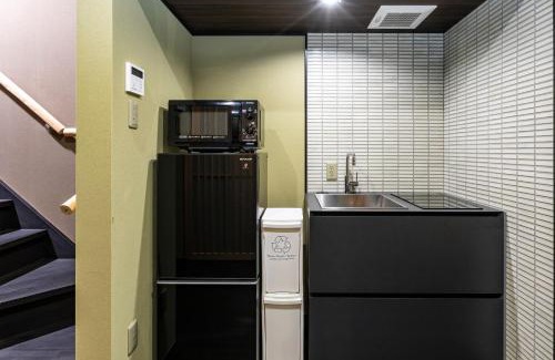 Karasuma House | Rinn Marikoji