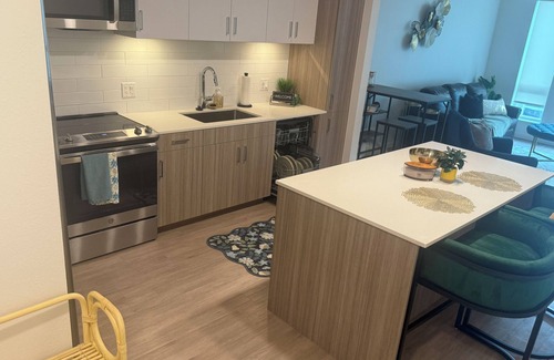 West Colfax Apartment | RiNo Skyline Utopia! - Luxury Amenities - 20% Review Discount