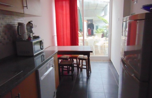 Feijo Apartment | Rio . Beaches . Lisbon, Ideal for families with children and pets.