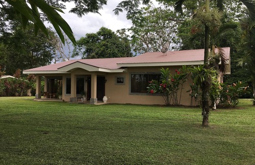 El Tanque Villa | Rio Fortuna Villa near La Fortuna Airport