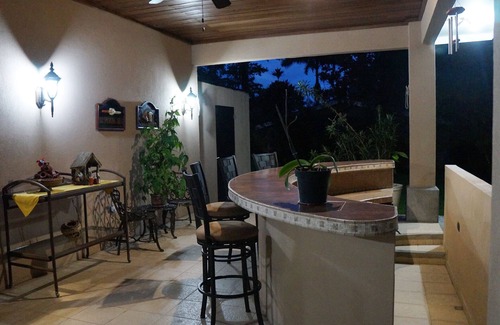 El Tanque Villa | Rio Fortuna Villa near La Fortuna Airport