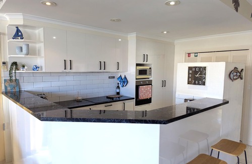 Port Lincoln Apartment | "Ripple Time"