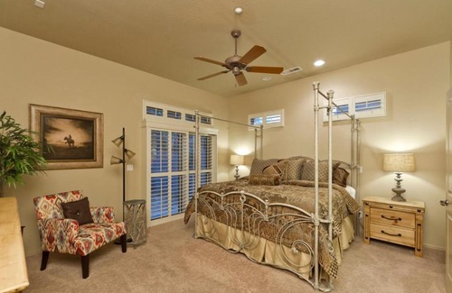 Carefree House | Rise and Shine 3 BR by Casago