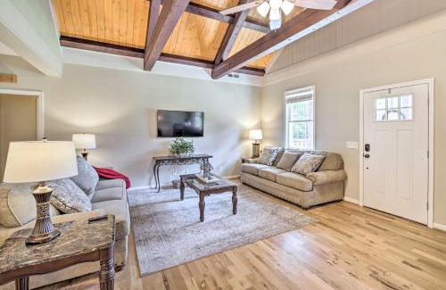 Rising Fawn House | Rising Fawn Home about 1 Mi to Cloudland Canyon!