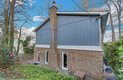 Chesapeake Beach House | Rising Sun Cottage 3 Bedroom 3 Bathroom