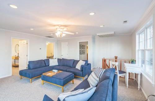 Chesapeake Beach House | Rising Sun Cottage 3 Bedroom 3 Bathroom