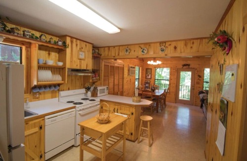 Negreet House | Rita's Lake House .
