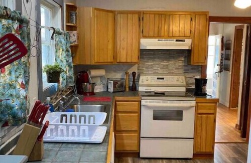 Portage House | Ritchie’s Riverfront Portage Placen