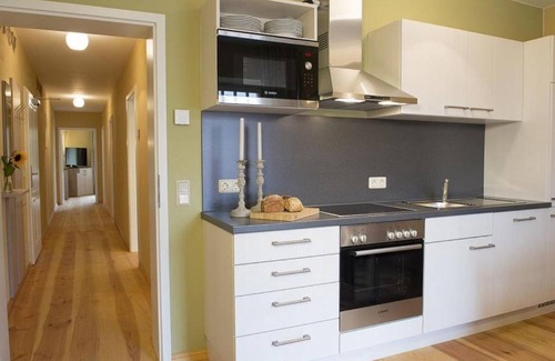 Stolpe b. Anklam Apartment | Ritter Florin Wf-44 - Der Westflügel