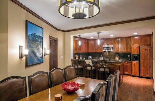 Aspen Condo | Ritz-Carlton Aspen Highlands 2BR luxury residence - pool, concierge, spa & gym!