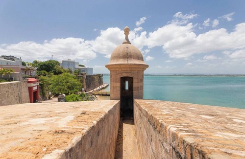 Dorado Pueblo Villa | Ritz Dorado Beach E Villa steps away from the Beach