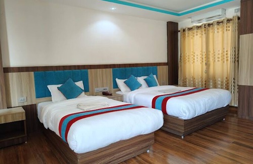 Dhussa Hotel | River Beach Resort