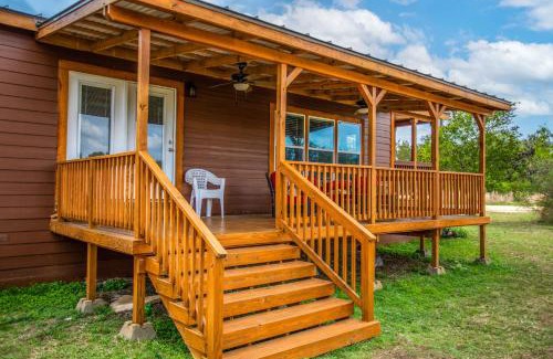 Medina House | River Bend Hideaway on Medina
