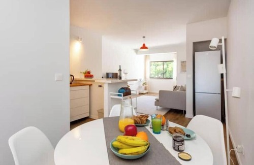 Alenquer Apartment | River Breeze in Almada Velha