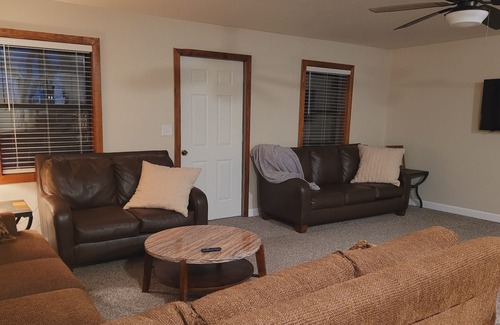 Beech Grove Cabin | River Bridge Bungalow - Located directly on the Current River in Arkansas
