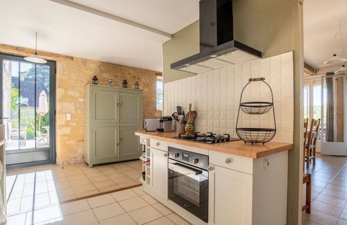 Alles-sur-Dordogne Villa | River Dovecote - Four Bedroom Villa, Sleeps 8