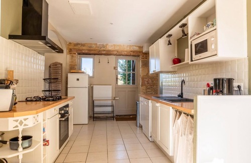 Alles-sur-Dordogne Villa | River Dovecote - Four Bedroom Villa, Sleeps 8
