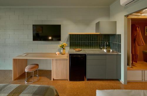 Tarwin Lower Hotel | River Drive Motel