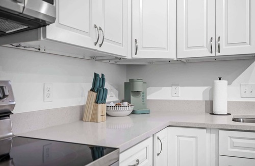 Merritt Island Condo | RIVER FLY IN: Luxury Condo 2BR w/Huge Balcony