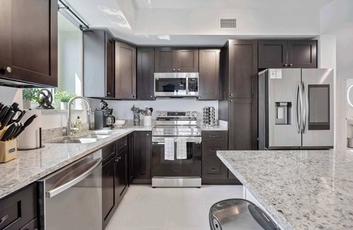 Merritt Island Condo | RIVER FLY IN: The Cocoa, Island Horizon View