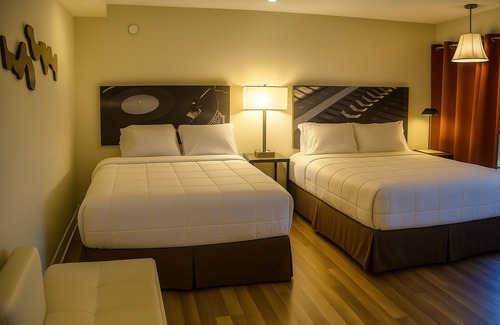 Belton Hotel | River Forest Inn