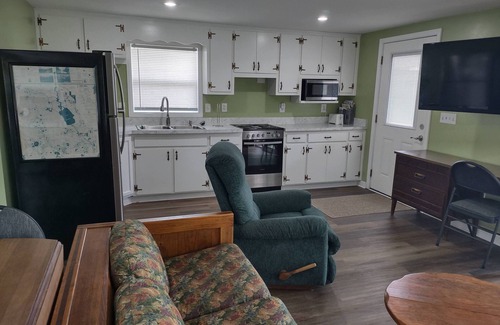 Dillard Estates Cottage | River front on the canal. Dock your boat at your deck porch.